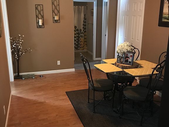 Dinning room area