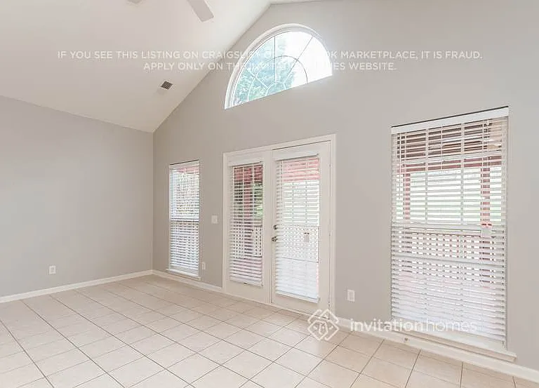 16019 Lavenham Rd — Photo 3