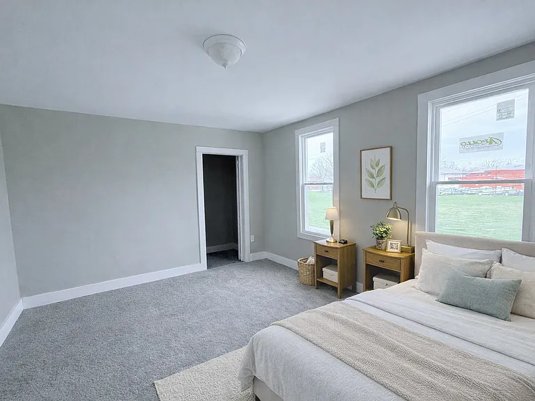 1427 E 92nd St #2 — Photo 11