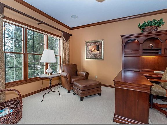 4th image of 965 Silverbrook Ct