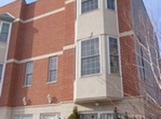 2320 W Adams St, Chicago, IL