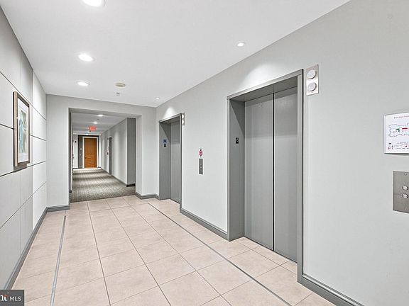 4th image of 11990 Market St Unit 1514