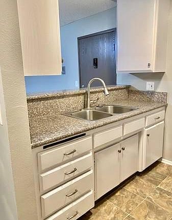 2nd image of 5000 Echo St APT 14