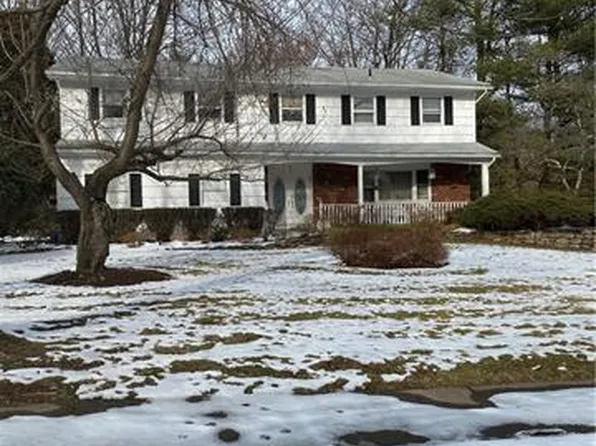 4 Miriam Ln, Monsey, NY 10952