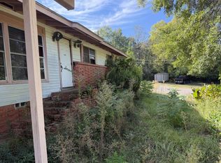 1203 Timberlake St, Nacogdoches, TX 75961