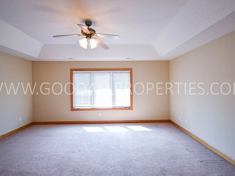 6304 NW 94th St — Photo 11
