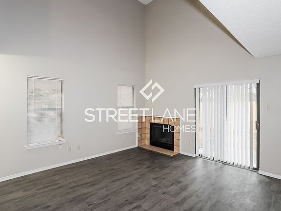 3rd image of 1543 Sunrise Ln