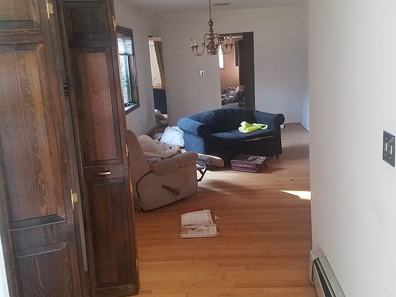 2nd image of 1820 Plainfield Ave