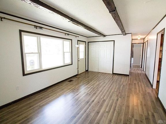 3rd image of 133 Lowell Rd