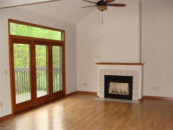 5th image of 867 Westland Dr