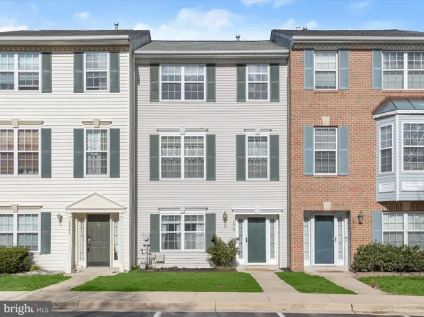 7919 Bent Bough Rd, Severn, MD 21144
