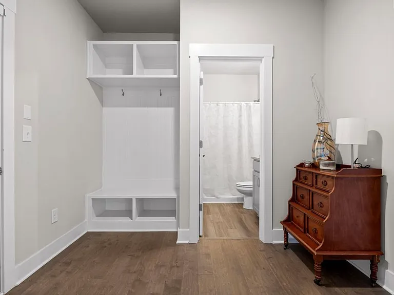 4787 Wellesley Dr — Photo 20