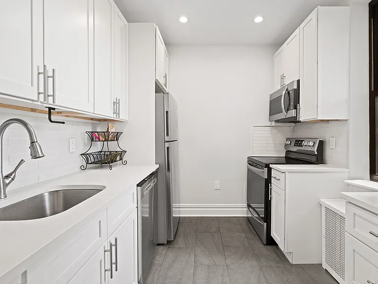 109-20 Queens Blvd #5D — Photo 3