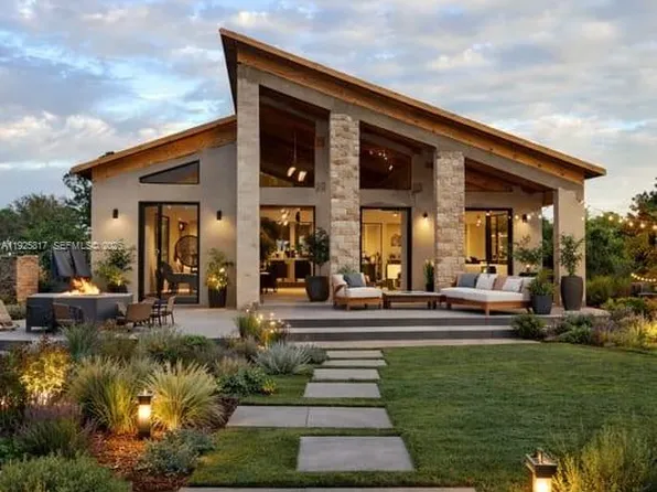 635 N Olivo St, Clewiston, FL 33440