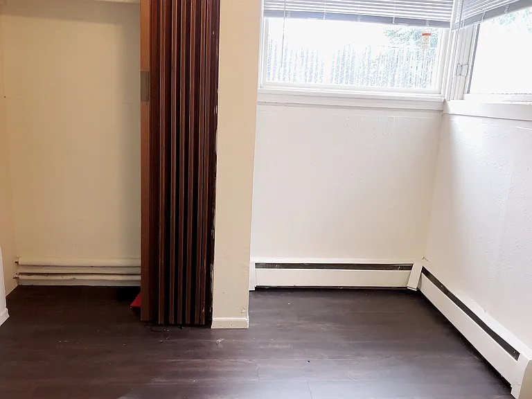1335 Hyder St — Photo 26