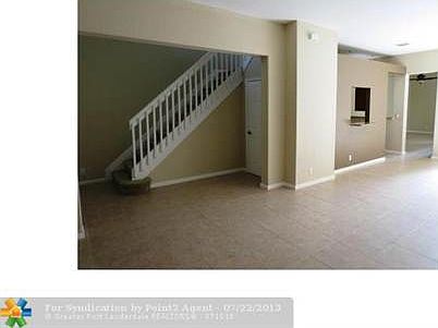 5th image of 2511 NW 4th Ct #2511
