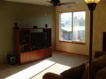 1st image of 1470 SE Walnut St APT 211