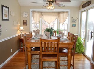 5903 N Old Orchard Dr, Peoria, IL 61614