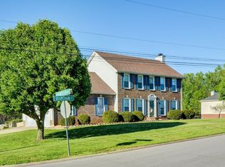 3375 N Henderson Way, Clarksville, TN 37042