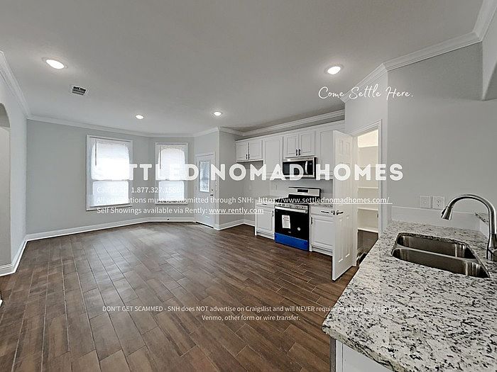 1st image of 1028 E Leuda St