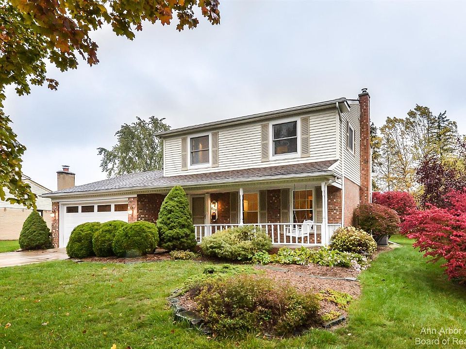 1st image of 617 Eastlook Dr