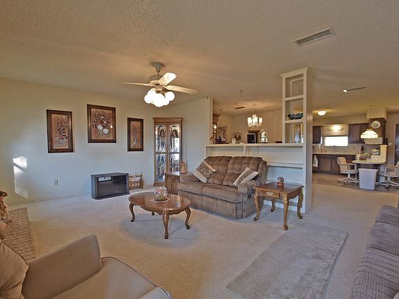4th image of 10252 W Sandell Ct
