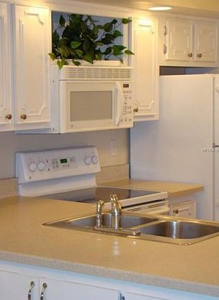 5th image of 14130 Rosemary Ln APT 1304
