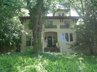 1612 Louisiana St, Lawrence, KS 66044