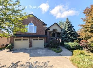 335 Old Tecumseh Rd, Lakeshore, ON N8N3T2
