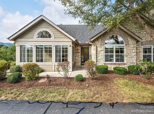75 Outlook Cir, Swannanoa, NC 28778