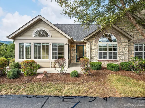 75 Outlook Cir, Swannanoa, NC 28778