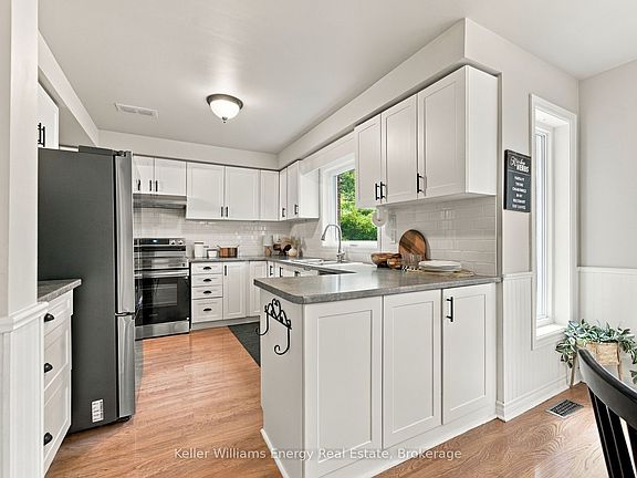 4th image of 123 Erickson Dr