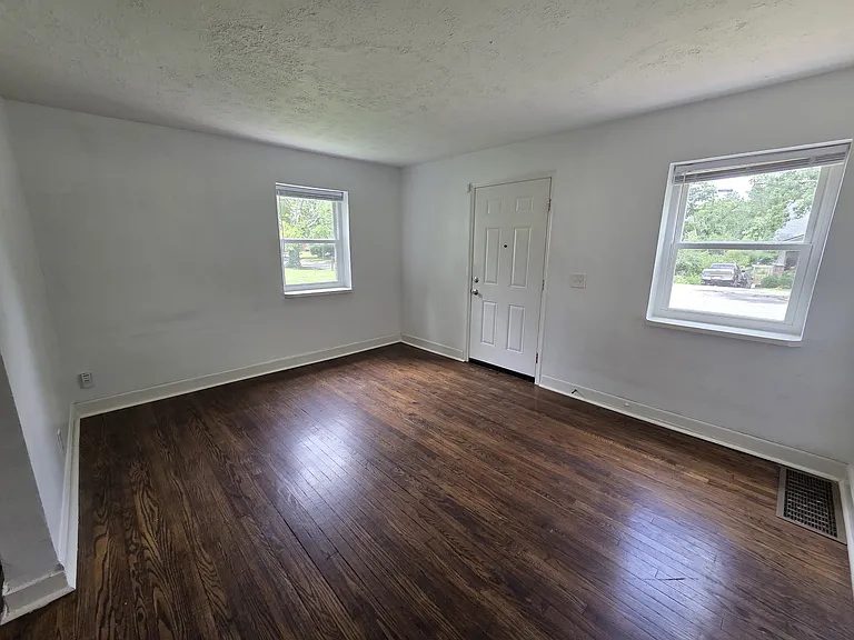 1410 Roberts Ave #A — Photo 8