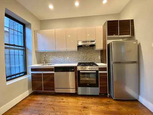 Rented by Simply Brooklyn Realty Inc | media 5