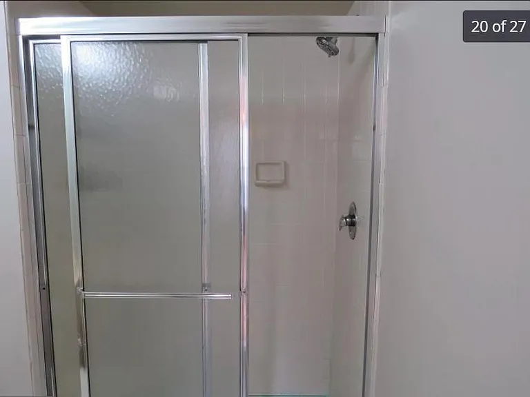 174 Wyndham Pl — Photo 11