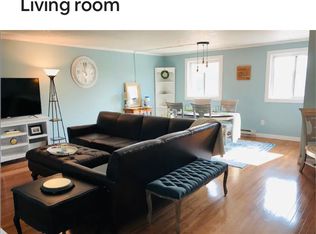 103 W 1st Ave N, Cavalier, ND 58220