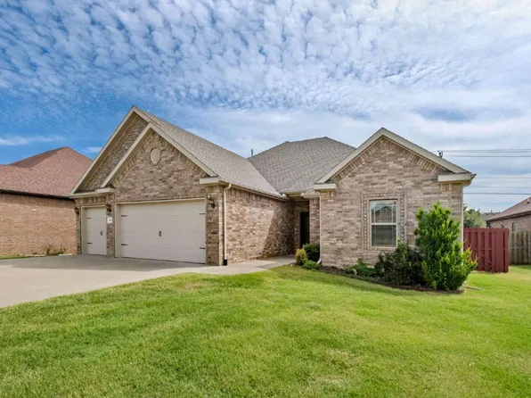 4301 SW Beech Ln, Bentonville, AR