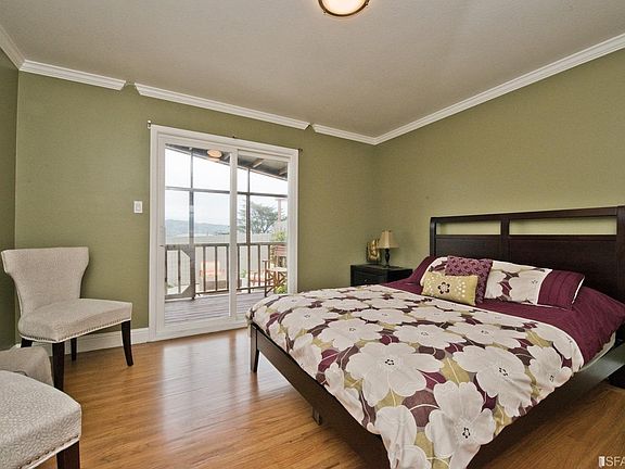 5th image of 705 Skyline Dr