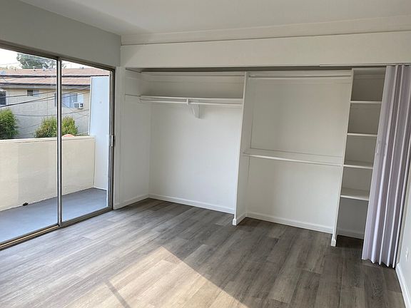 2nd image of 3609 Dunn Dr APT 4