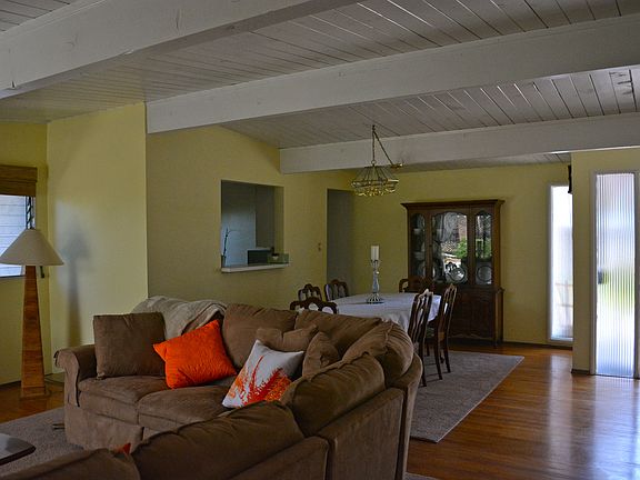 5th image of 880 Coronado Ave