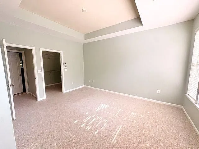 1073 Park Row N — Photo 8