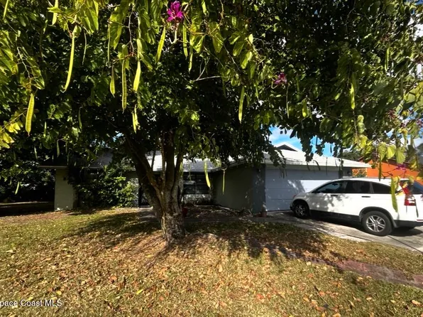 1581 Healey St NW, Palm Bay, FL 32907