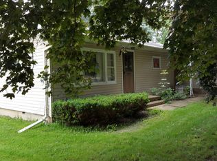 430 S Gage St, Somonauk, IL 60552