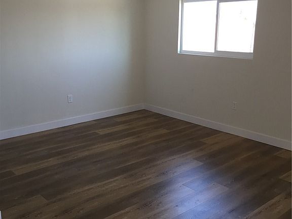 5th image of 1242 W 88th St