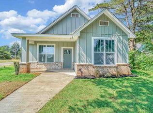 104 S 2nd Ave, Sterling, OK 73567