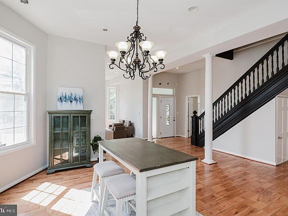5th image of 3635 Greenmount Ave