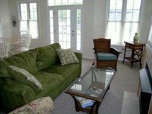Additional Picture
