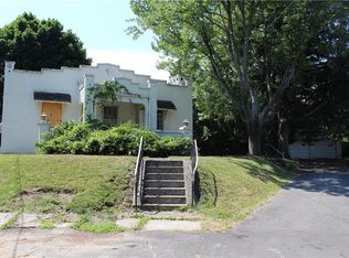 109 Milford Ct, Syracuse, NY 13206
