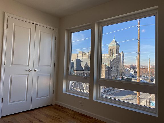 5th image of 42-48 Norfolk St #1