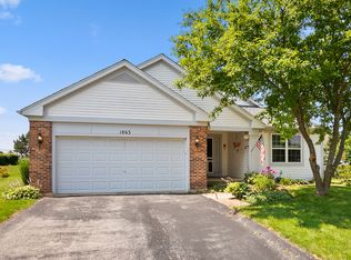 1863 Stirling Ln, Montgomery, IL 60538